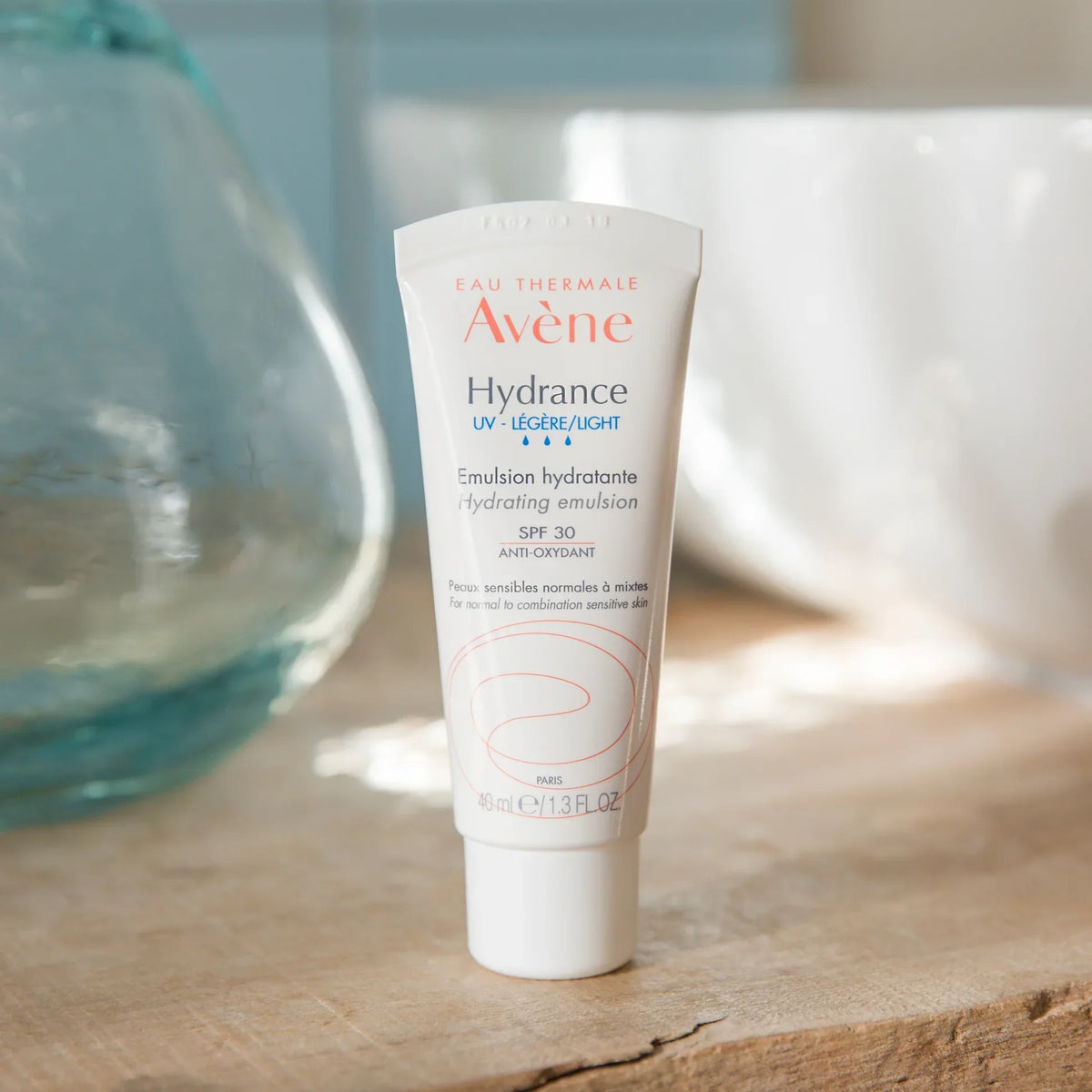 Avène Hydrance UV Light Hydrating Emulsion SPF30