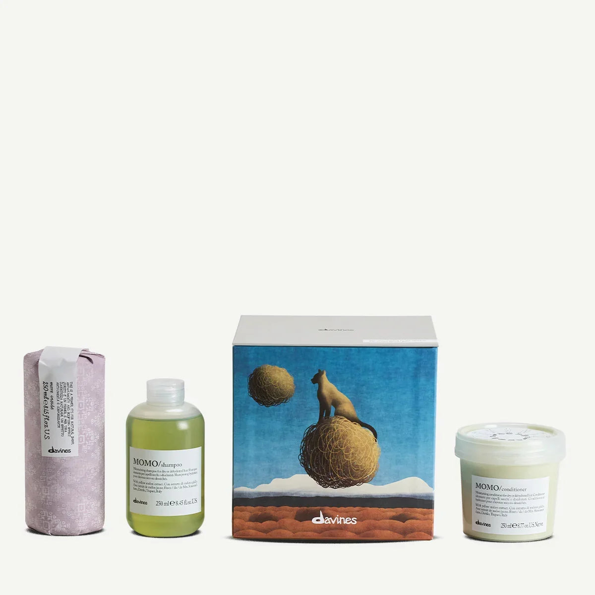 Davines Enchanting Prairie haircare gift set with shampoo, conditioner, and decorative box, featured at Goldfarmaci Albania online pharmacy.