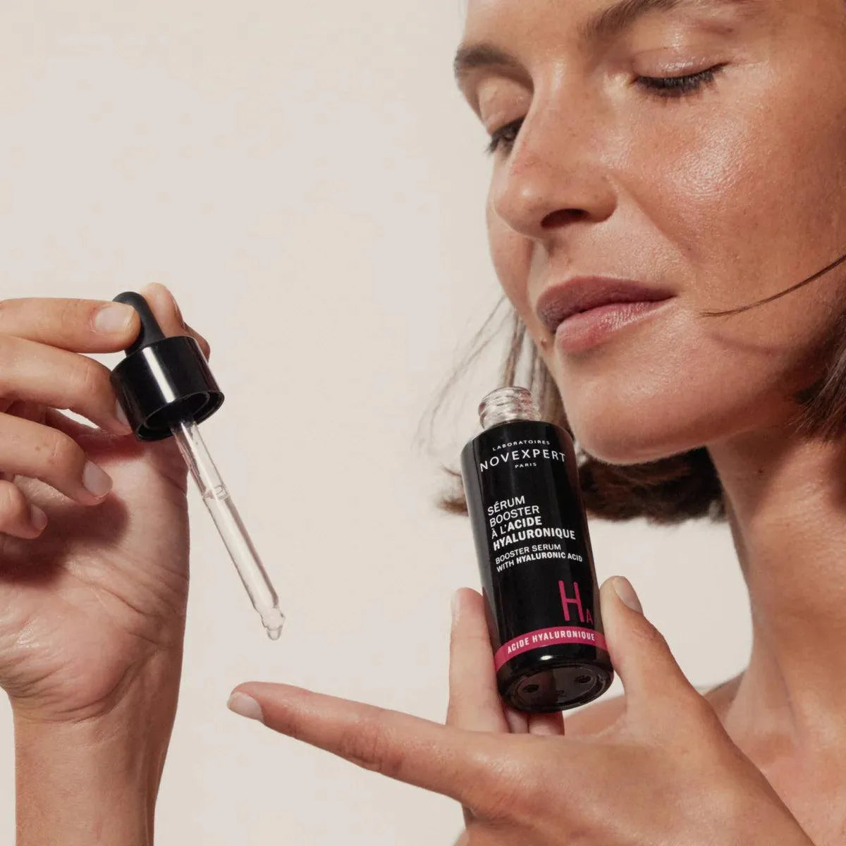 Novexpert - Booster Serum with Hyaluronic Acid - GOLDFARMACI