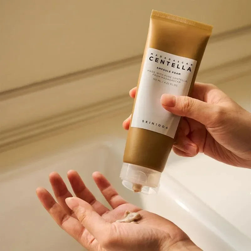 Skin1004 - Centella Ampoule Foam - GOLDFARMACI