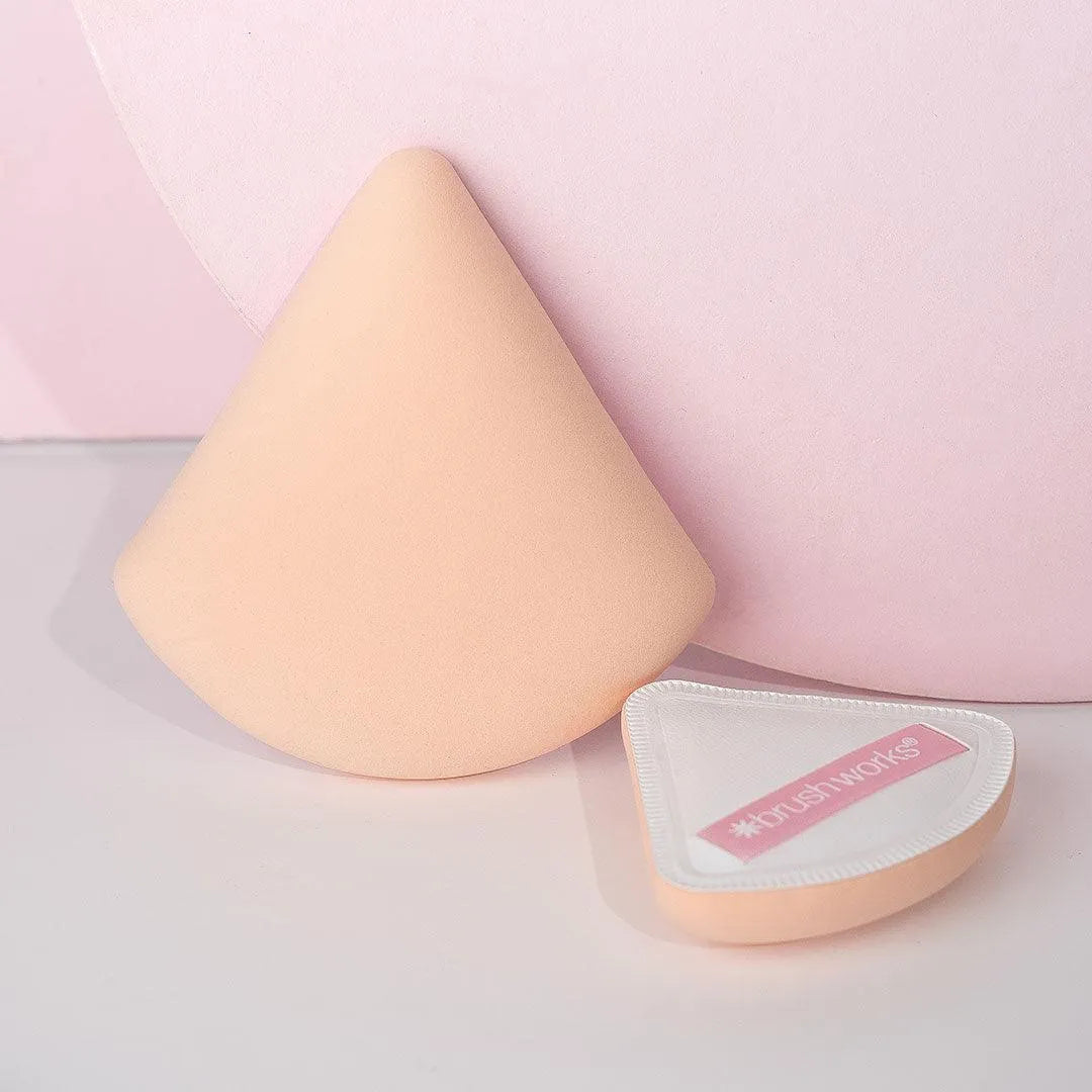 Brushworks - Triangular Pillow Puff Duo - GOLDFARMACI