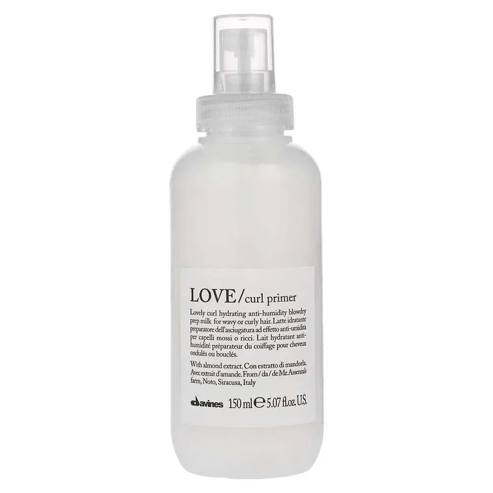 Davines LOVE curl primer 150ml spray bottle for wavy or curly hair hydration and styling