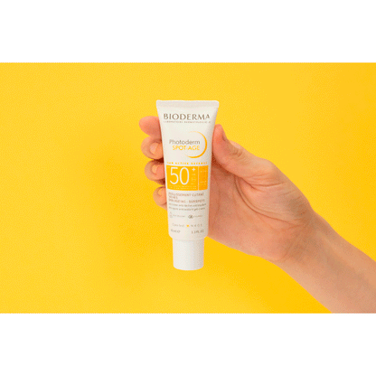 Bioderma - Photoderm Spot-Age SPF50+ - GOLDFARMACI