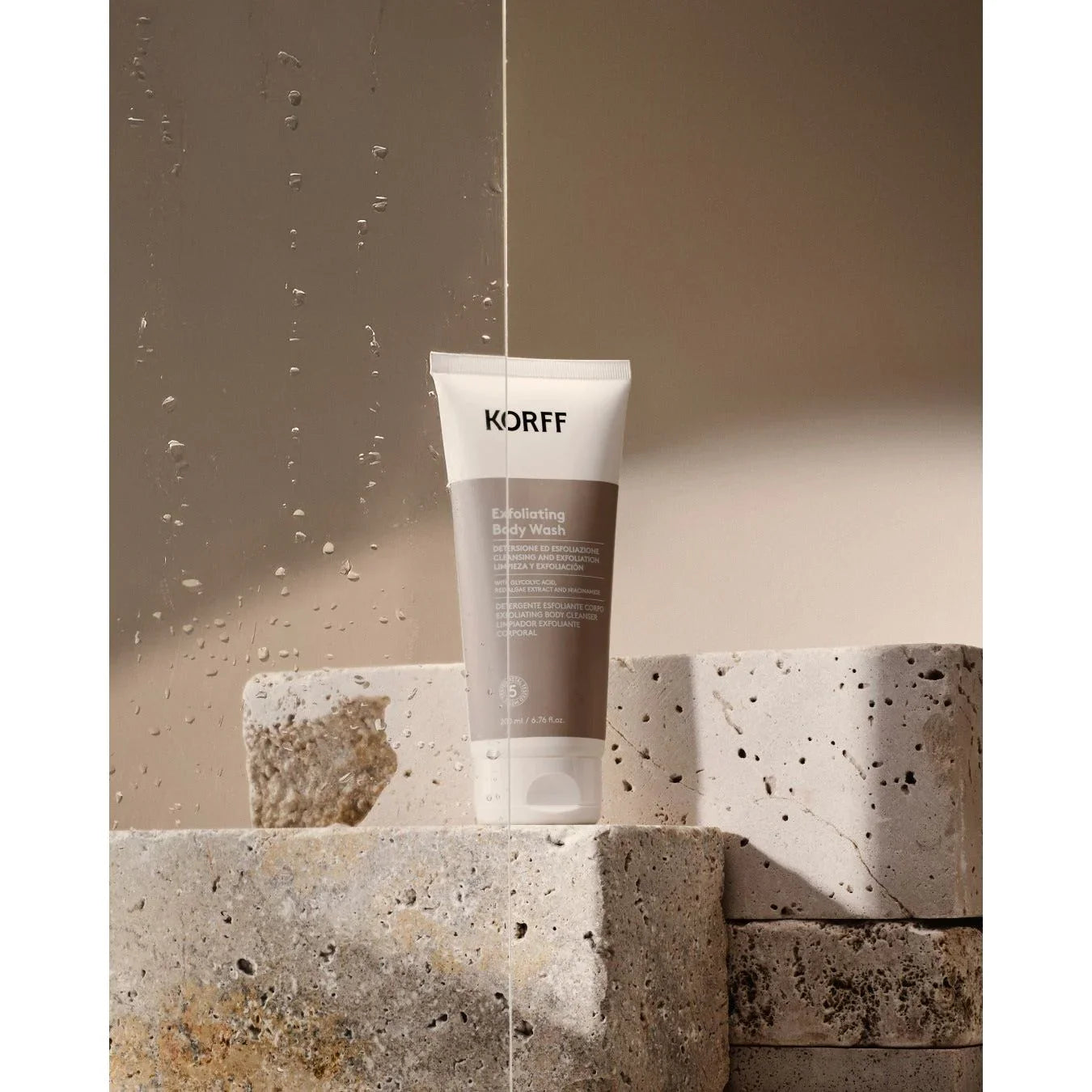 Korff - Exfoliating Body Wash - GOLDFARMACI