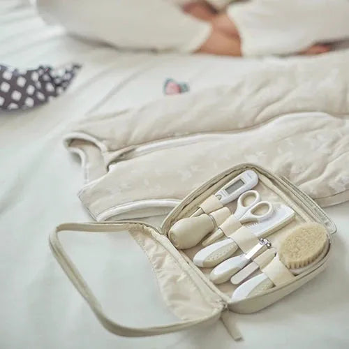 Nuvita - Baby Grooming Kit with Digital Thermometer - GOLDFARMACI