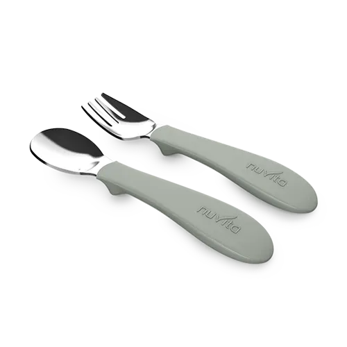 Nuvita - Children's cutlery set in steel and silicone handle - KiddieKit 8472 - GOLDFARMACI