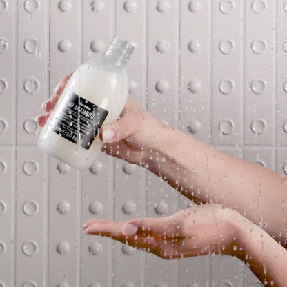 Davines - Oi Shampoo