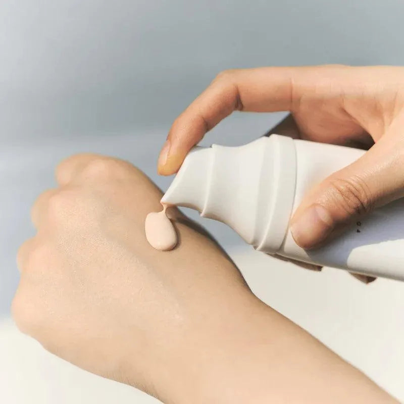 Skin1004 - Tone Brightening Sunscreen SPF50 - GOLDFARMACI