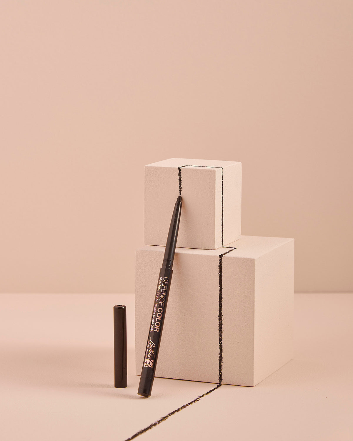 BioNike Defence Color Absolute Stylo 24H Eye Pencil, 001 Noir