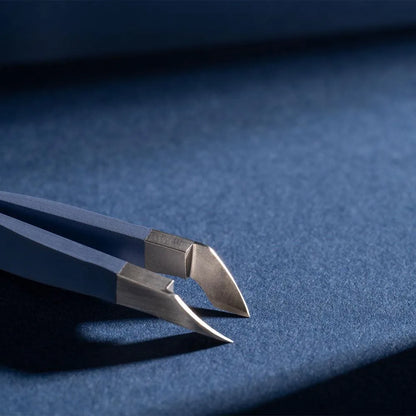 Aristocrat - Soft Touch Cuticle Nipper - GOLDFARMACI