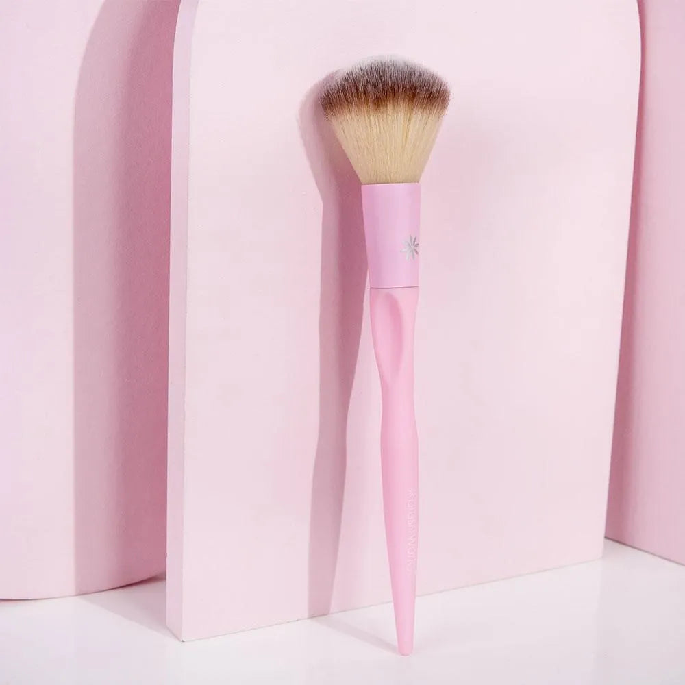 Brushworks - HD Blush Brush - GOLDFARMACI