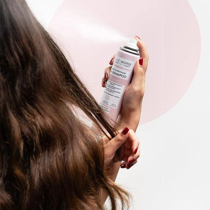 Brushworks - Refresh & Revitalise Floral Dry Shampoo 200ml - GOLDFARMACI